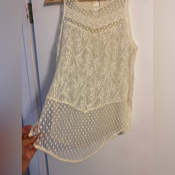 Boho Lace tank top blouse - Picture 2 of 4